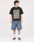 Mockup Boxy Heavyweight Tee Black male full-body 11