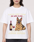 Mockup Boxy Heavyweight Tee White female close-up 03