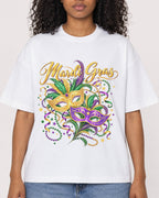 Mockup Boxy Heavyweight Tee White female close-up 05