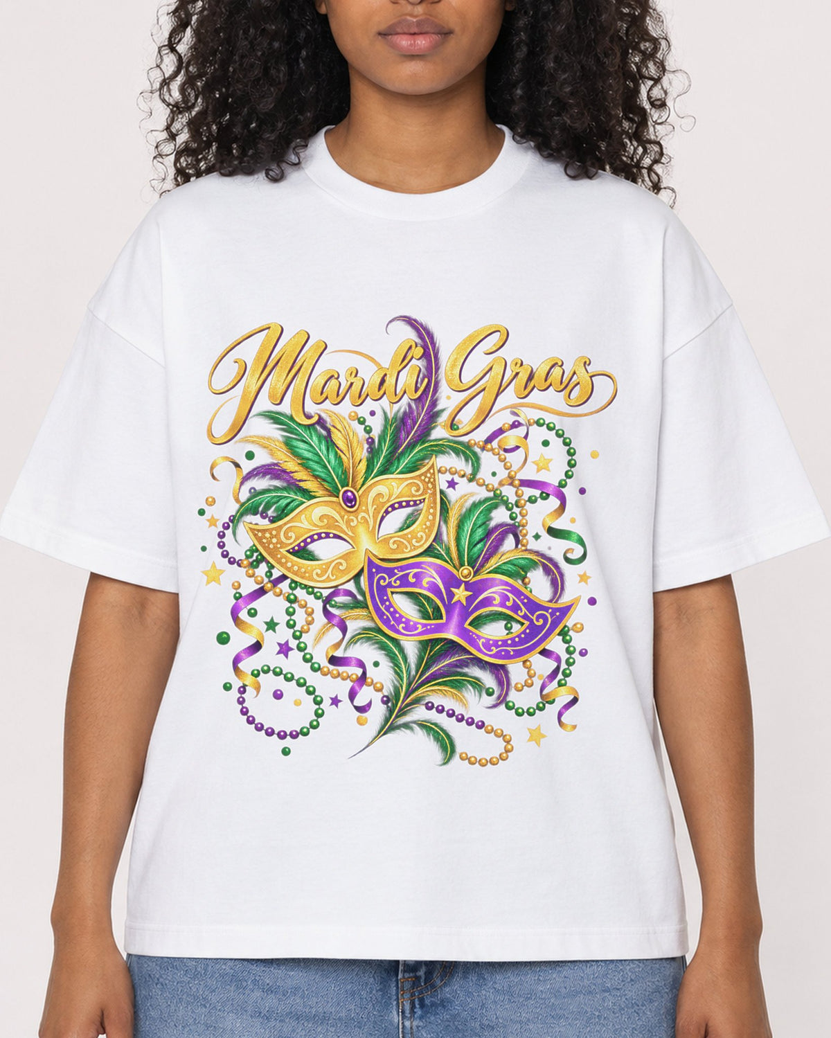 Mockup Boxy Heavyweight Tee White female close-up 05