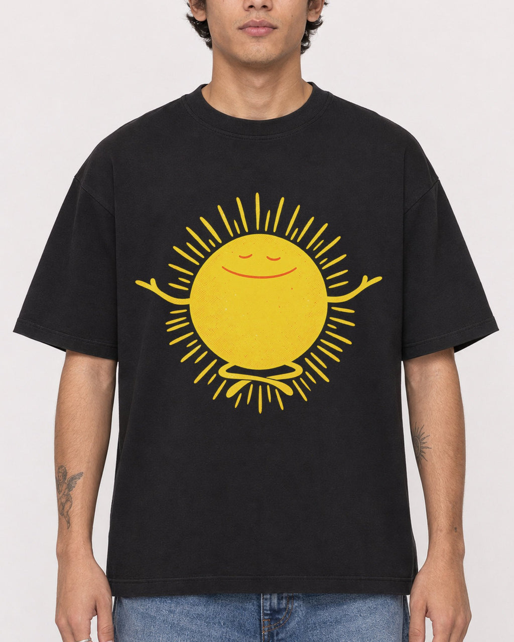 Mockup Boxy Heavyweight Tee Black male close-up 06