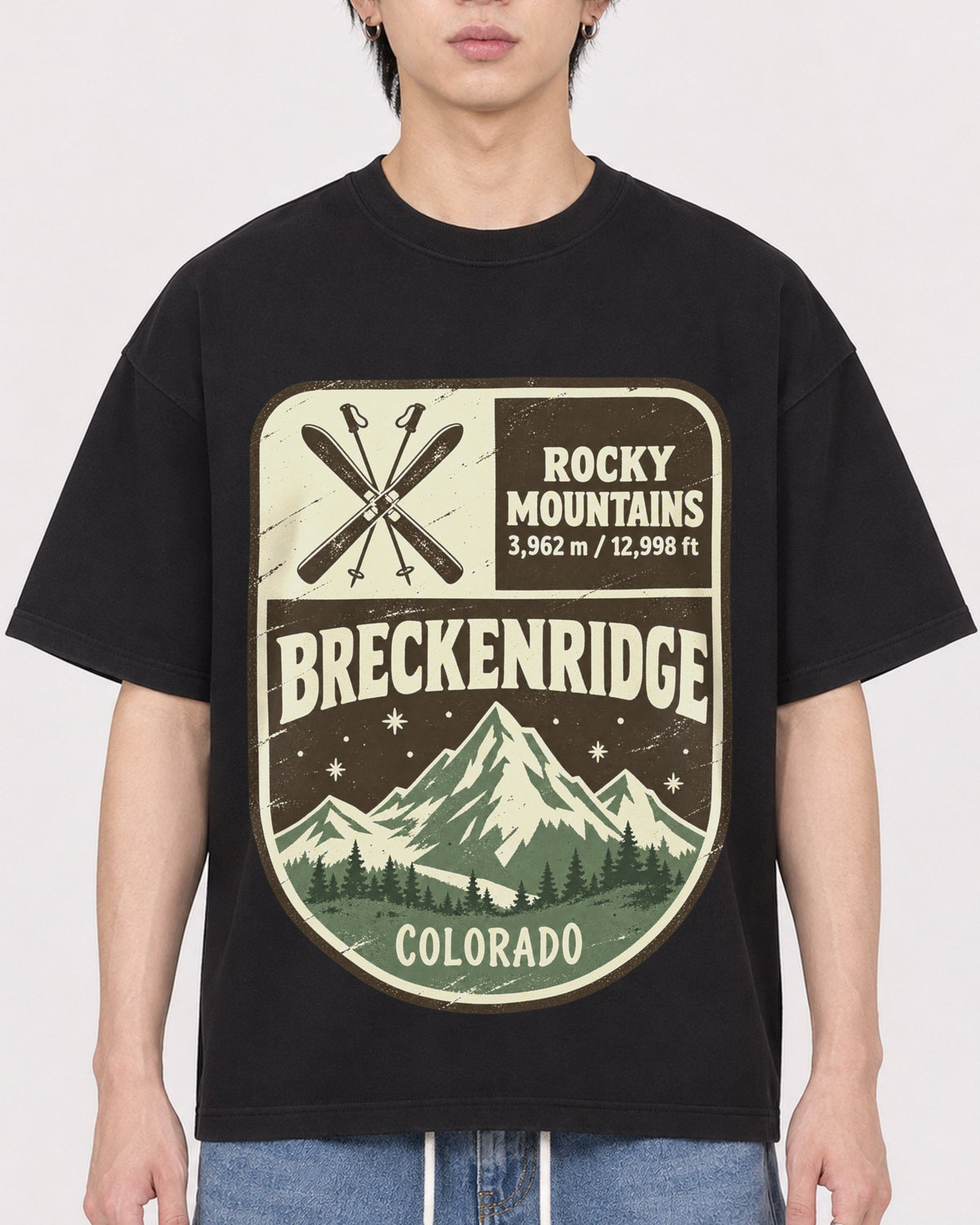 Mockup Boxy Heavyweight Tee Black male close-up 11