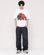 Mockup Boxy Heavyweight Tee White male full-body 11