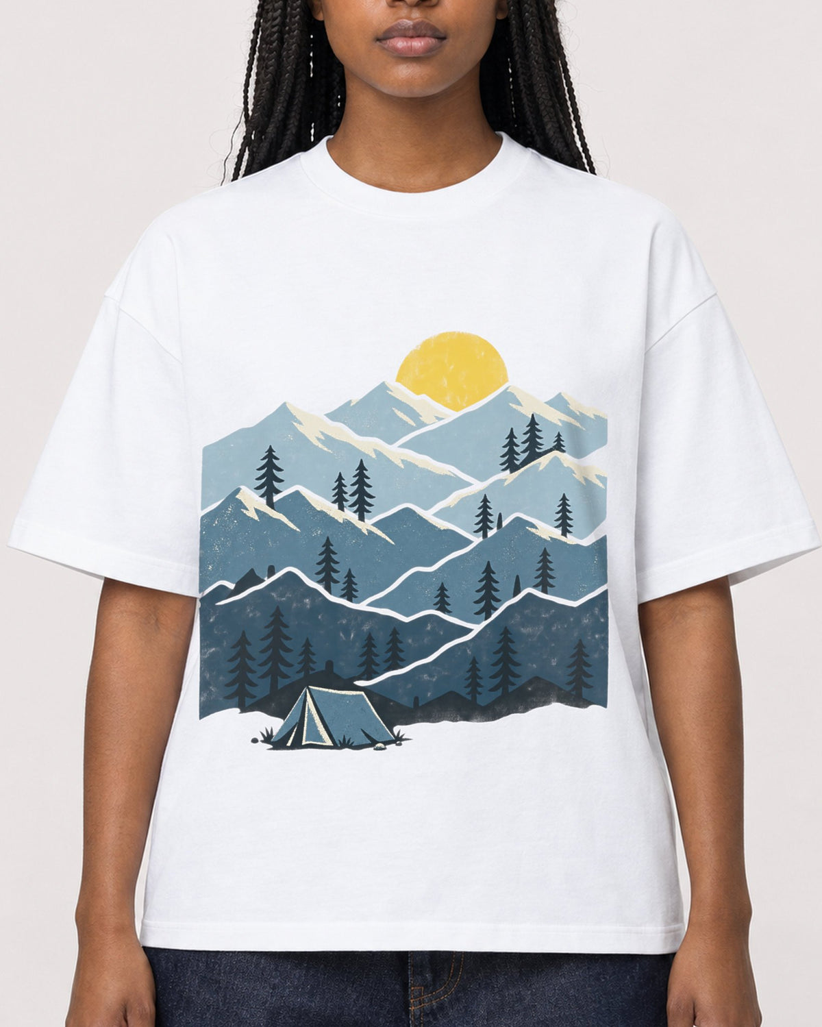 Mockup Boxy Heavyweight Tee White female close-up 04
