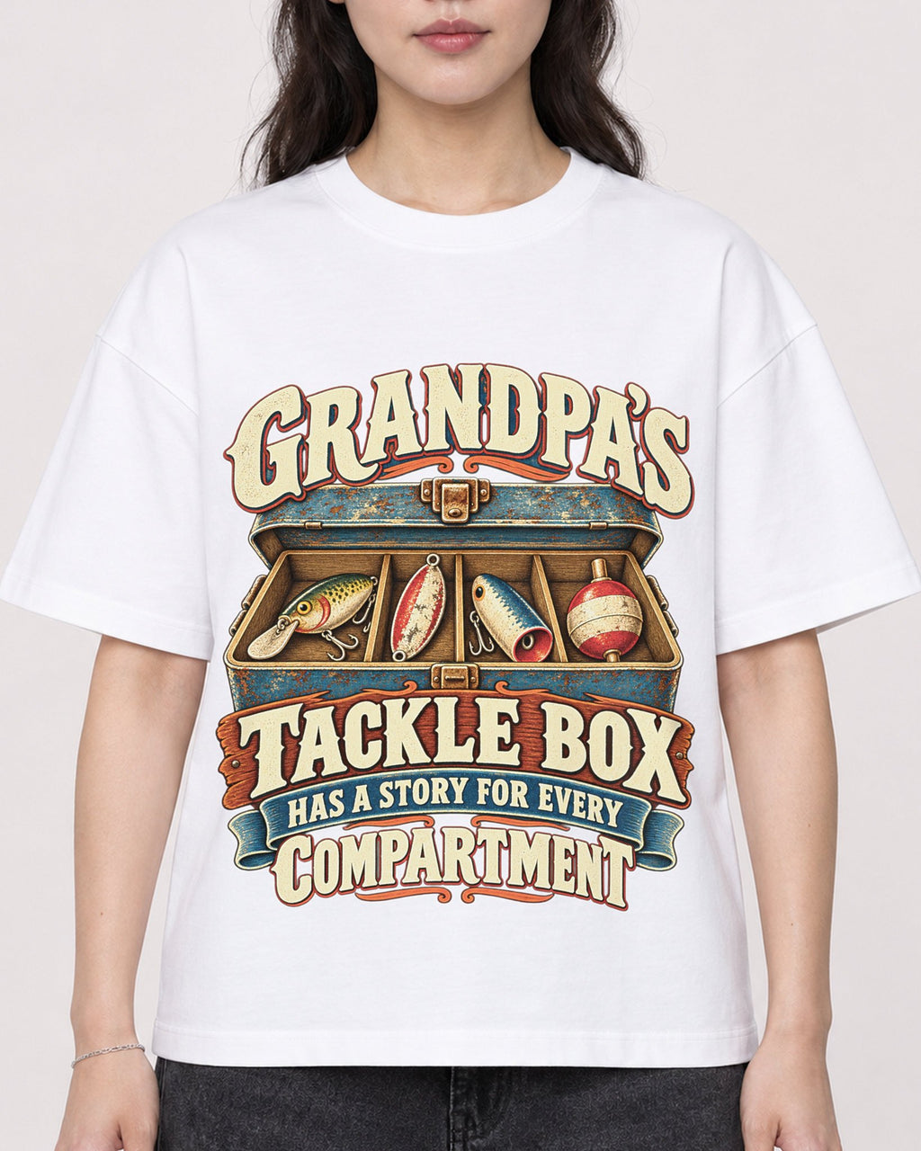 Mockup Boxy Heavyweight Tee White female close-up 03