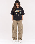 Mockup Boxy Heavyweight Tee Black female full-body 02