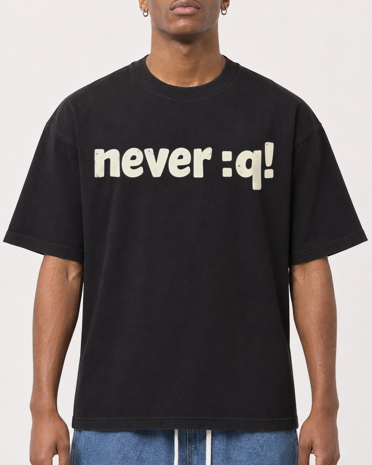 Mockup Boxy Heavyweight Tee Black male close-up 15