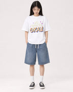 Mockup Boxy Heavyweight Tee White female full-body 01
