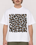 Mockup Boxy Heavyweight Tee White male close-up 09