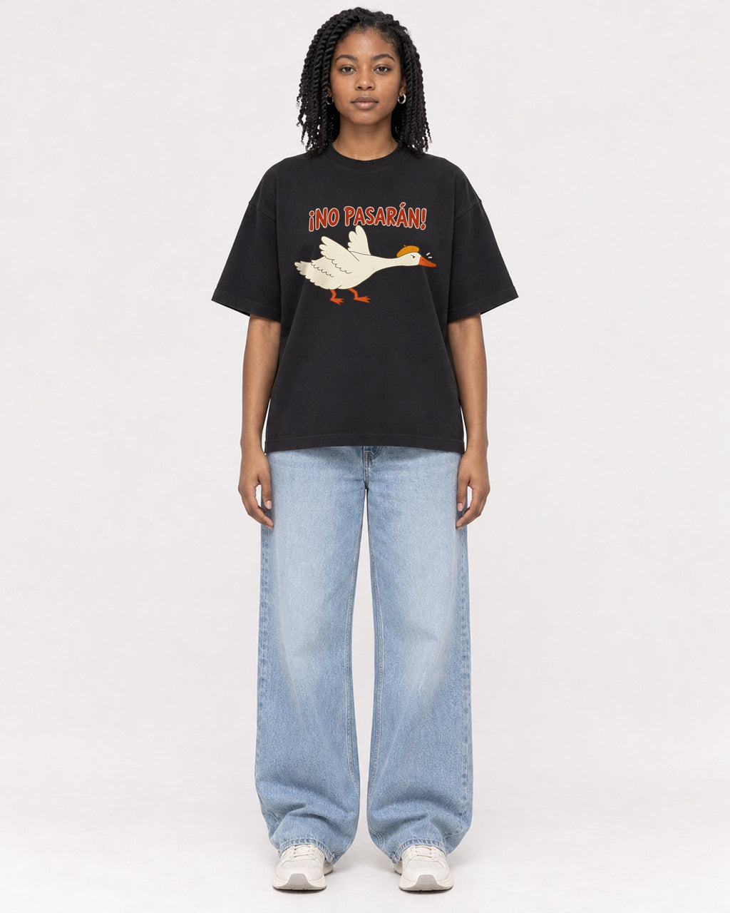 Mockup Boxy Heavyweight Tee Black female full-body 15