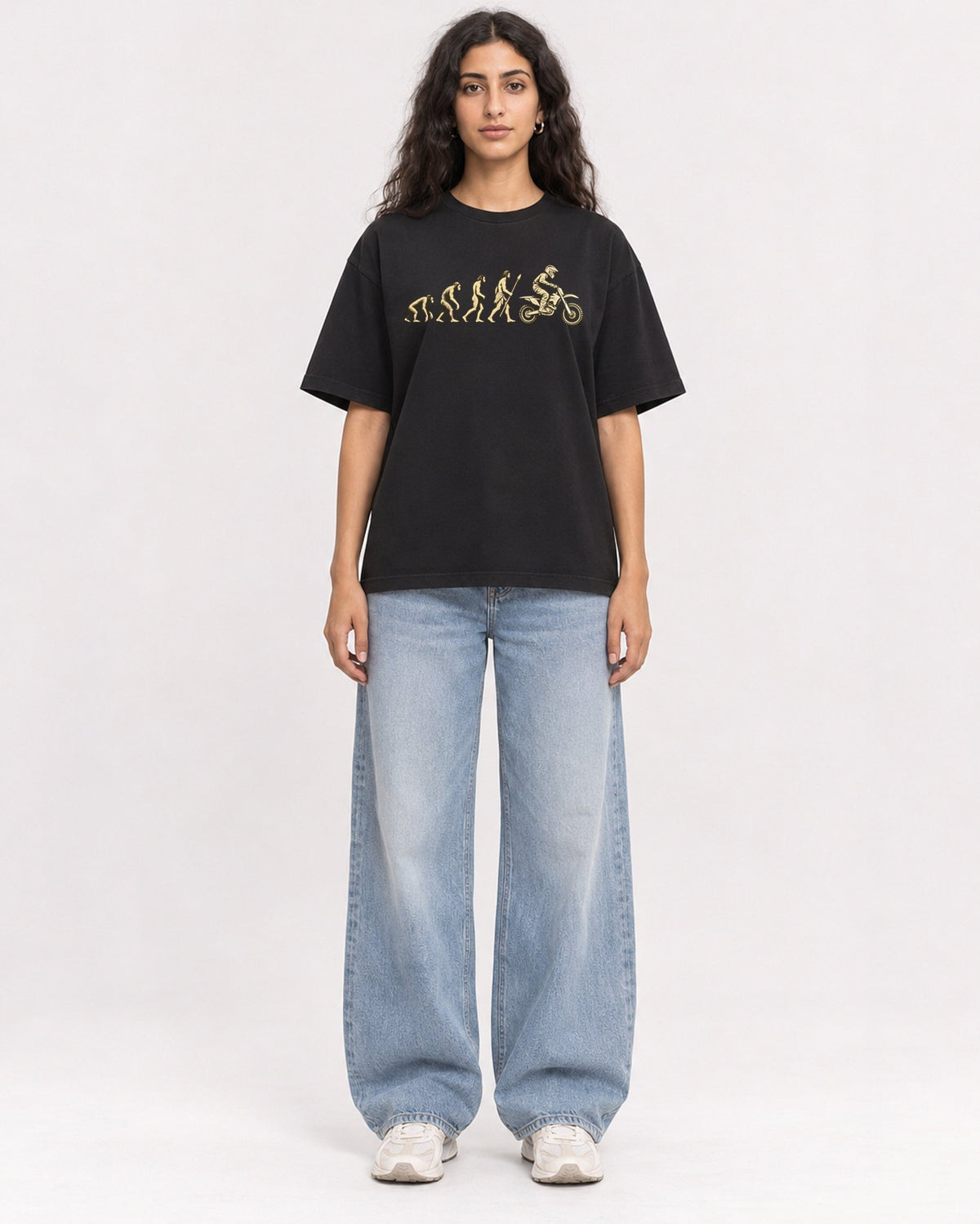 Mockup Boxy Heavyweight Tee Black female full-body 07