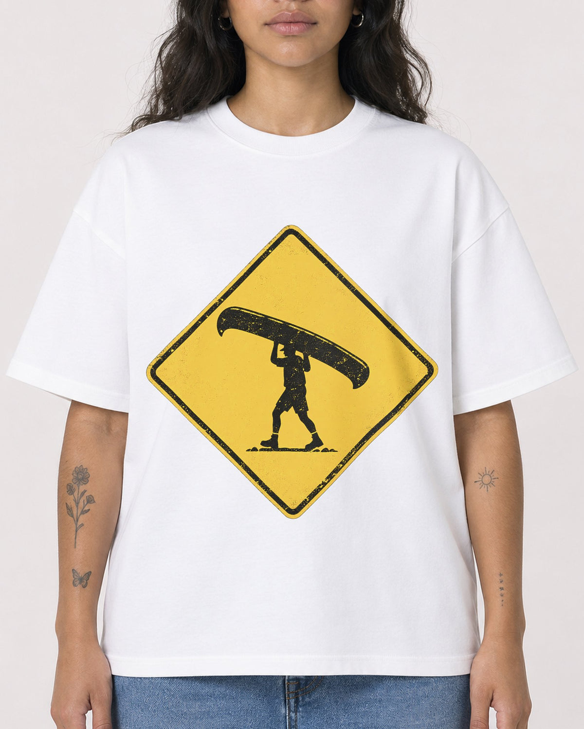 Mockup Boxy Heavyweight Tee White female close-up 30