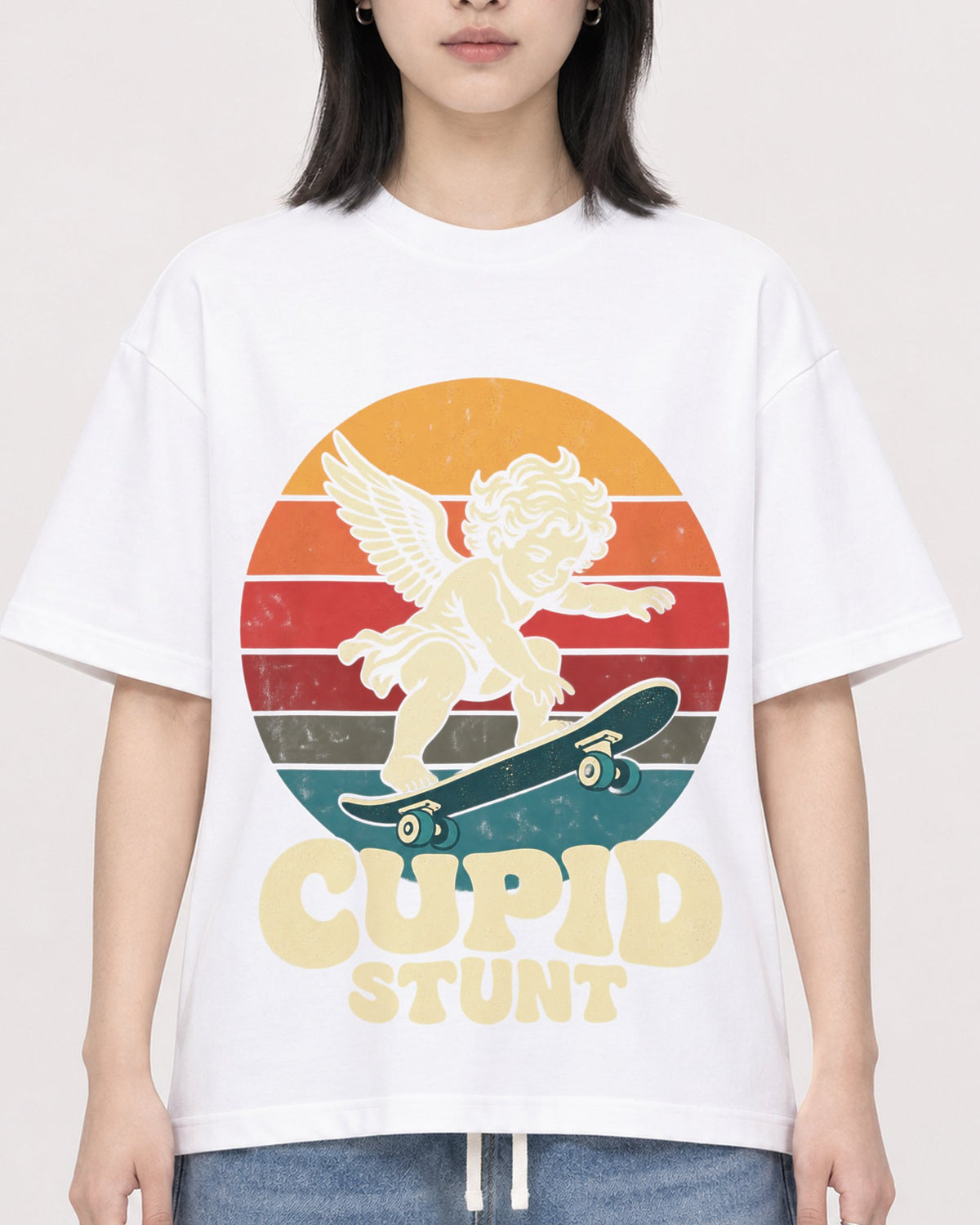 Mockup Boxy Heavyweight Tee White female close-up 31