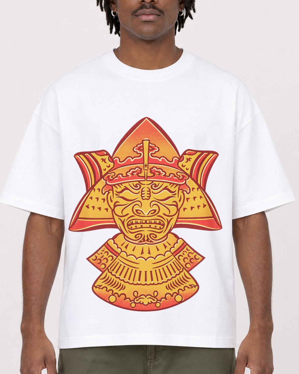 Mockup Boxy Heavyweight Tee White male close-up 04