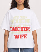 Mockup Boxy Heavyweight Tee White female close-up 06