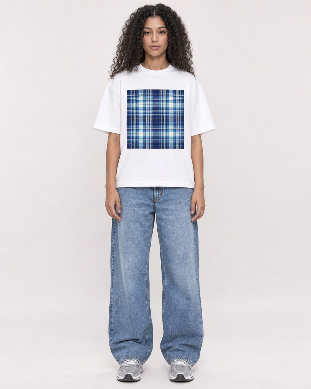 Mockup Boxy Heavyweight Tee White female full-body 10