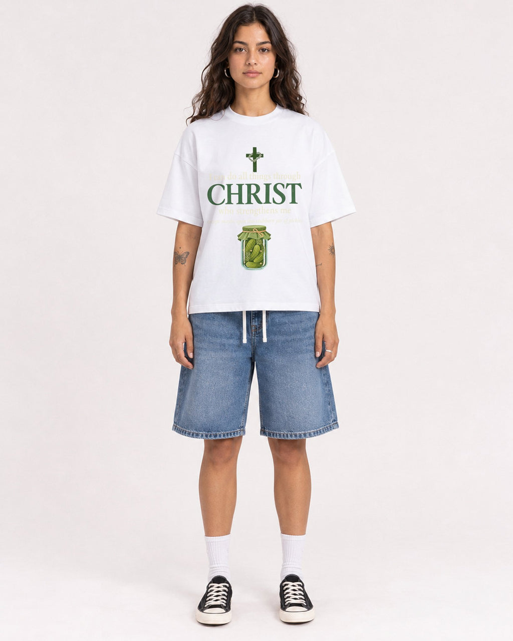 Mockup Boxy Heavyweight Tee White female full-body 06