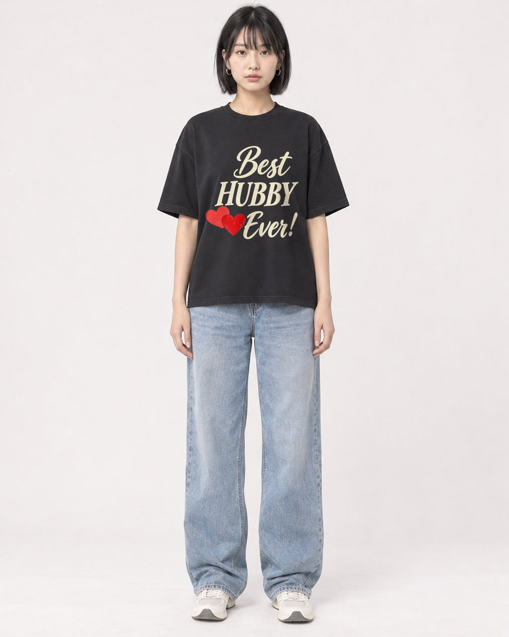 Mockup Boxy Heavyweight Tee Black female full-body 11
