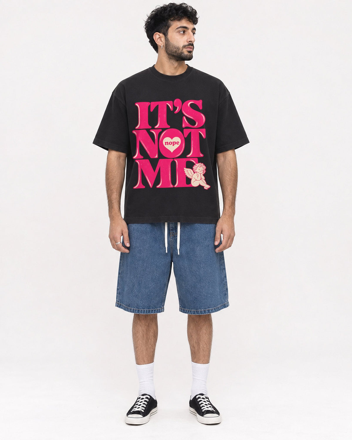 Mockup Boxy Heavyweight Tee Black male full-body 07