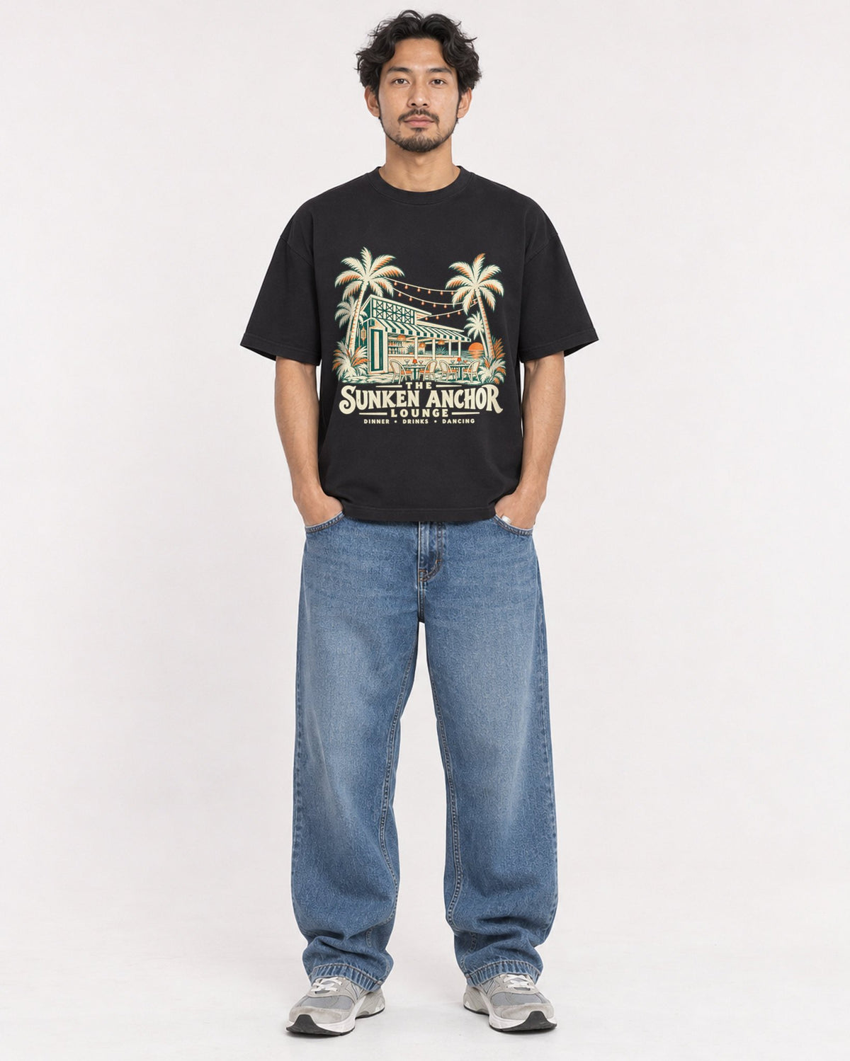 Mockup Boxy Heavyweight Tee Black male full-body 02
