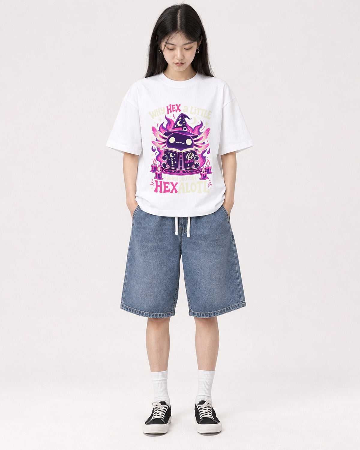 Mockup Boxy Heavyweight Tee White female full-body 01