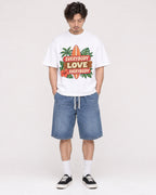 Mockup Boxy Heavyweight Tee White male full-body 03