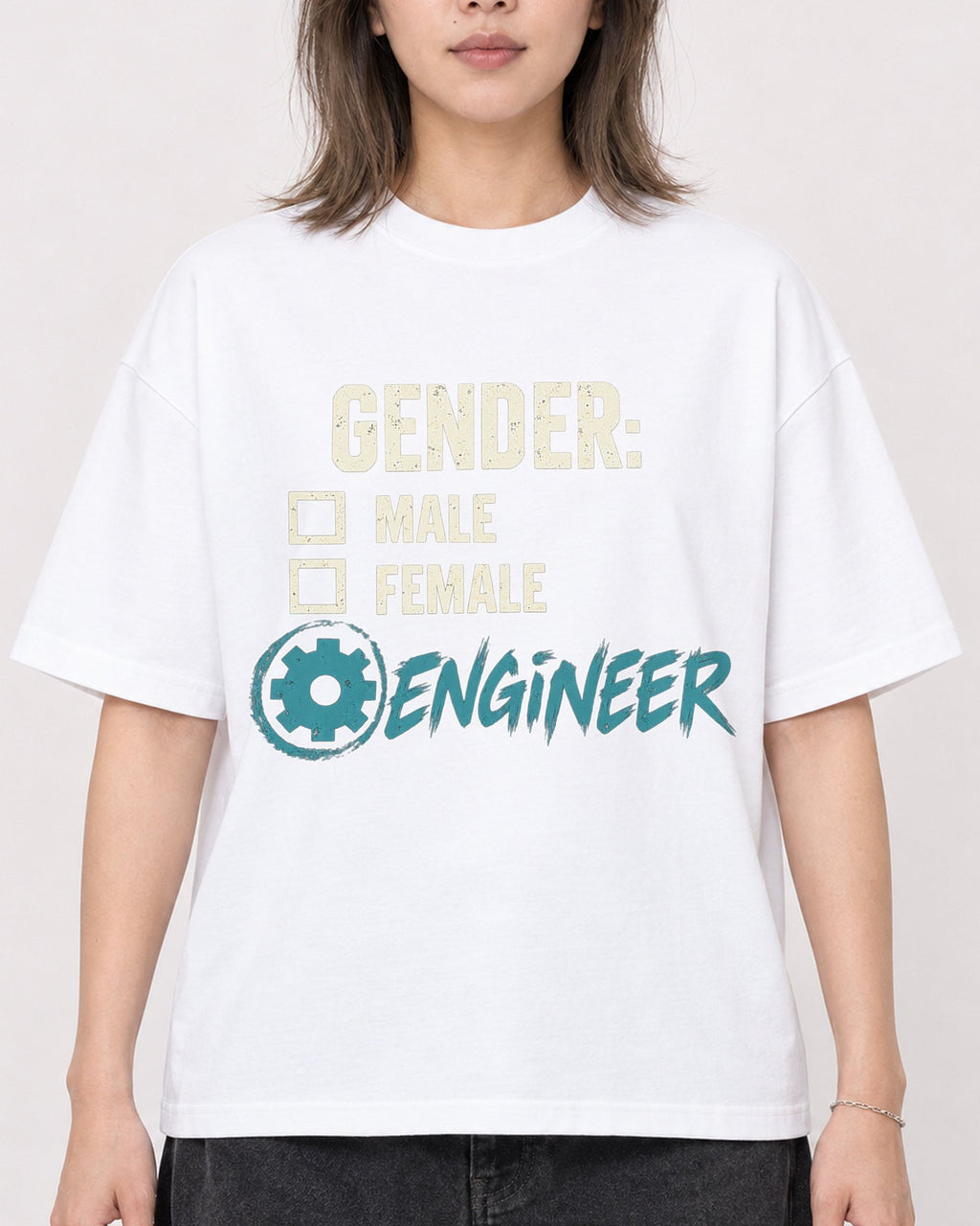 Mockup Boxy Heavyweight Tee White female close-up 33