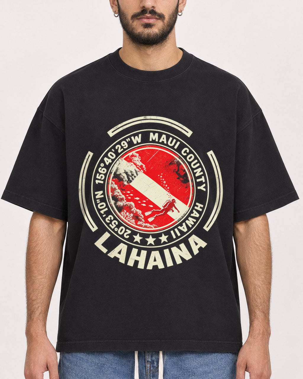 Mockup Boxy Heavyweight Tee Black male close-up 07