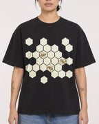 Mockup Boxy Heavyweight Tee Black female close-up 12