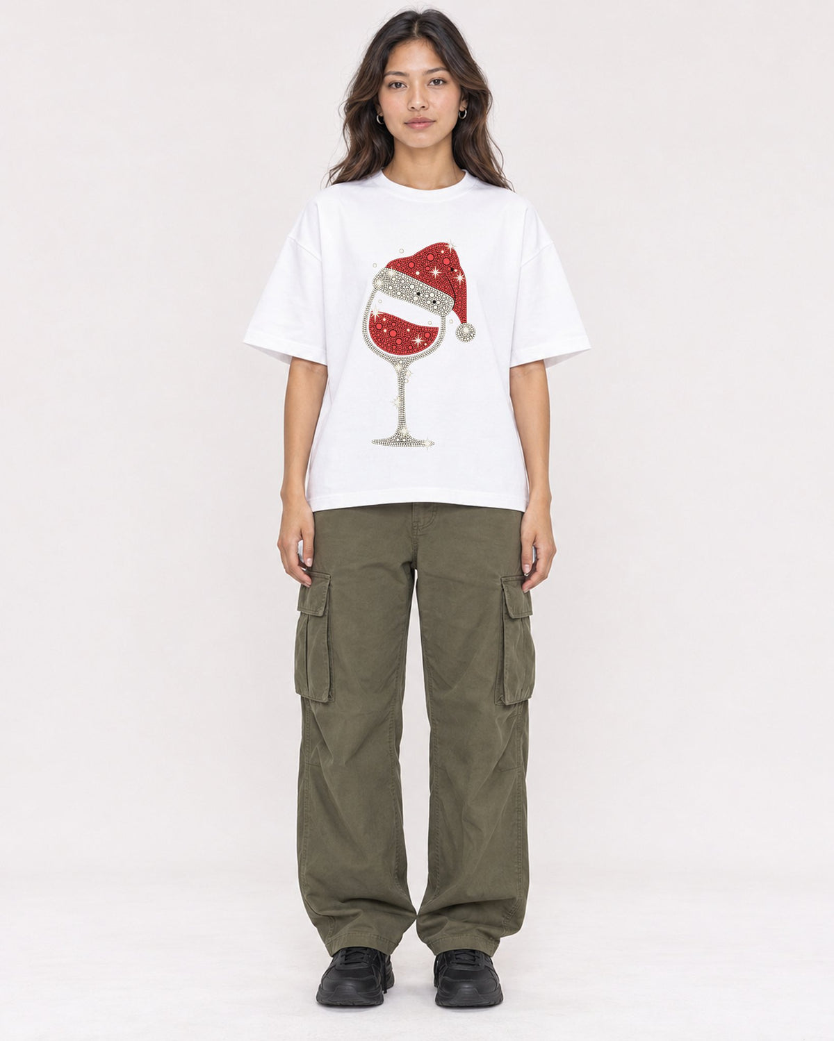 Mockup Boxy Heavyweight Tee White female full-body 02