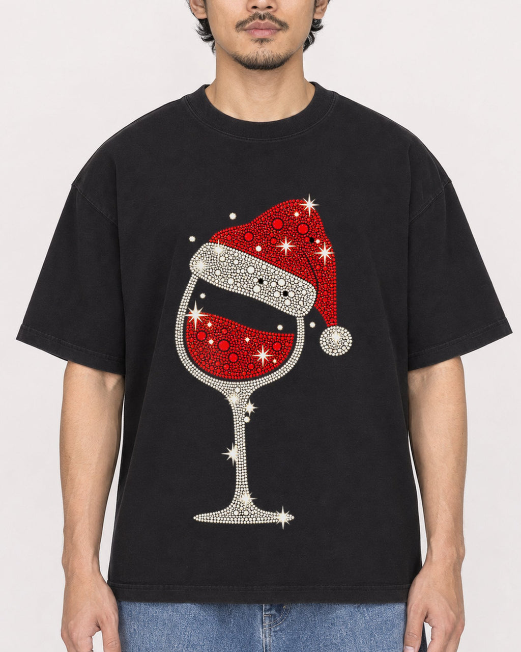 Mockup Boxy Heavyweight Tee Black male close-up 02