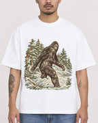 Mockup Boxy Heavyweight Tee White male close-up 12