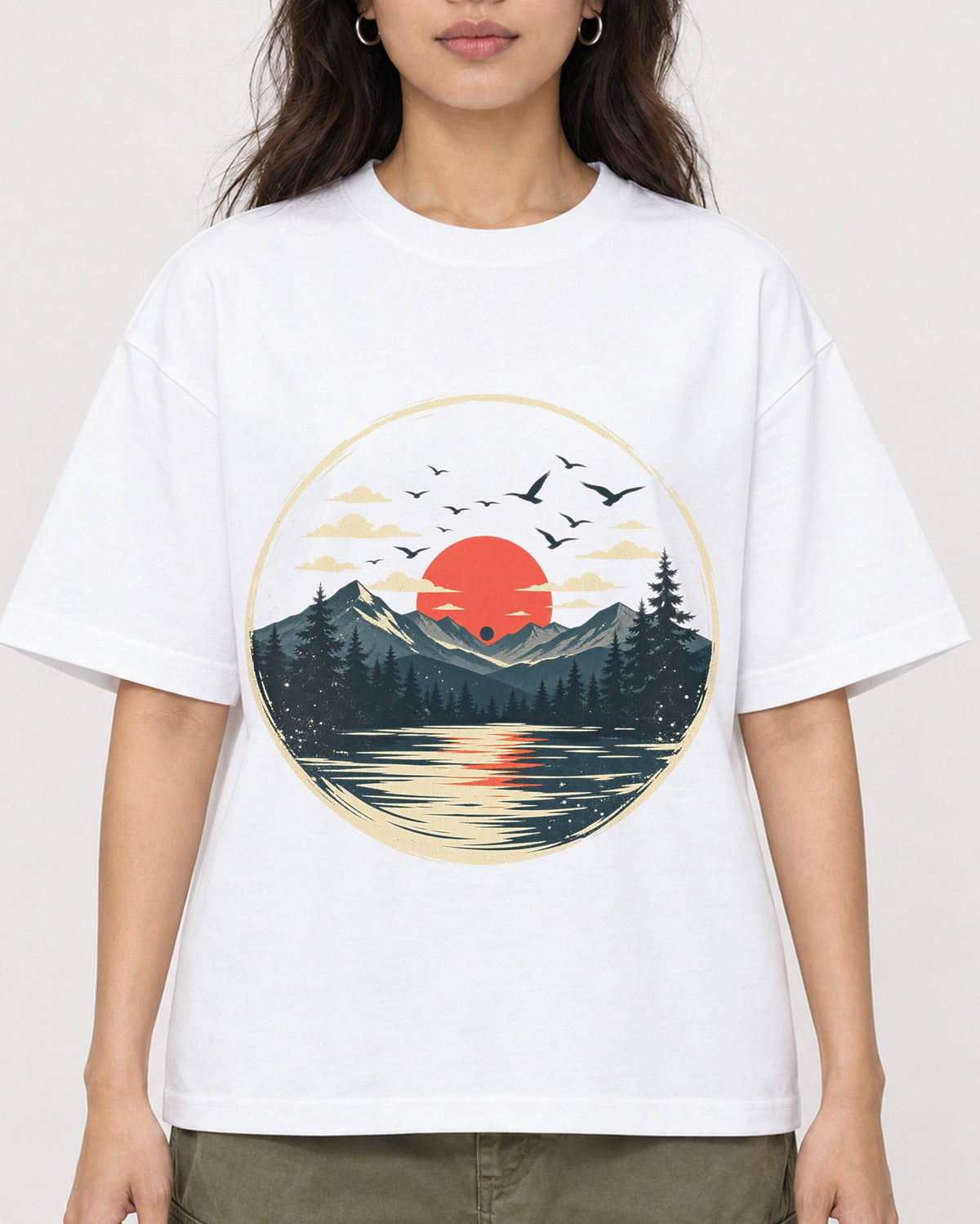 Mockup Boxy Heavyweight Tee White female close-up 02