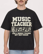 Mockup Boxy Heavyweight Tee Black male close-up 09
