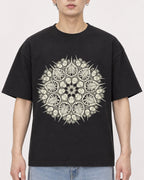 Mockup Boxy Heavyweight Tee Black male close-up 01