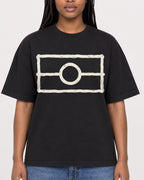 Mockup Boxy Heavyweight Tee Black female close-up 04