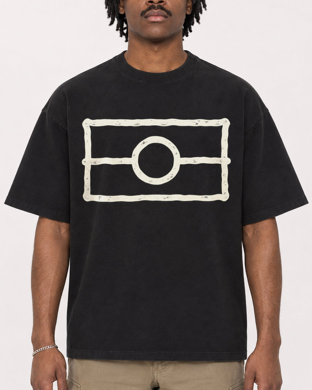 Mockup Boxy Heavyweight Tee Black male close-up 04