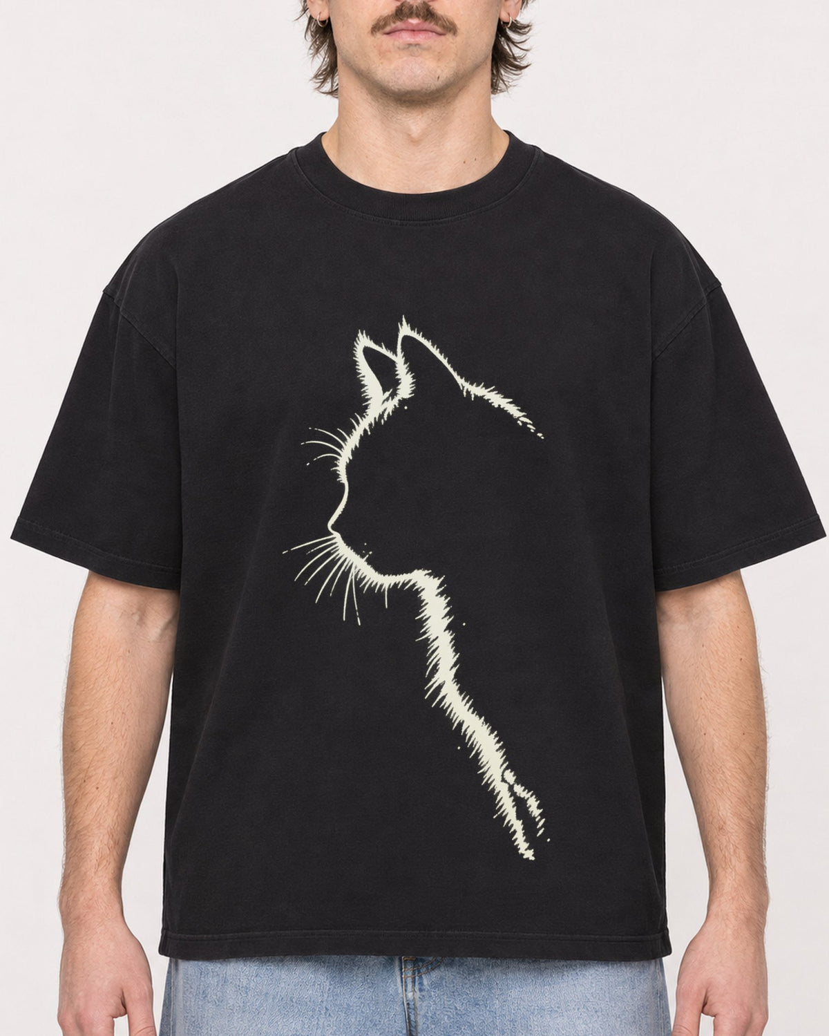 Mockup Boxy Heavyweight Tee Black male close-up 29