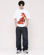 Mockup Boxy Heavyweight Tee White male full-body 11