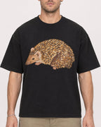 Mockup Boxy Heavyweight Tee Black male close-up 08