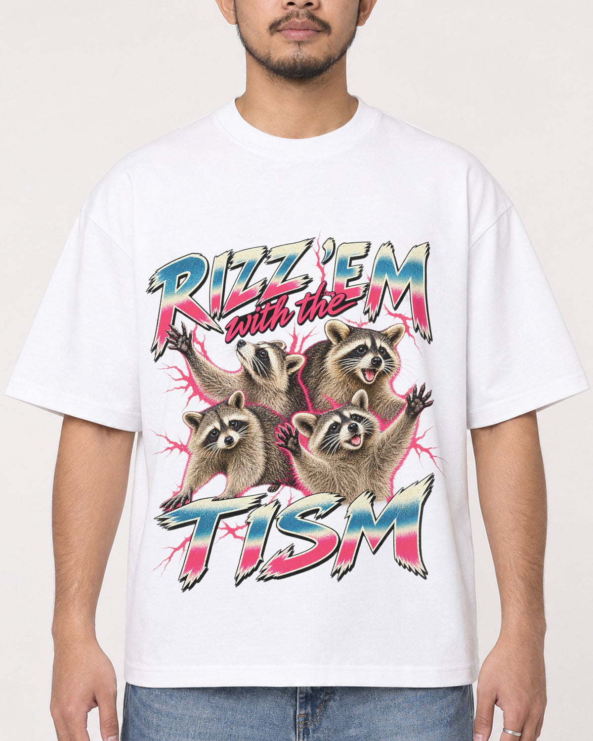 Mockup Boxy Heavyweight Tee White male close-up 32