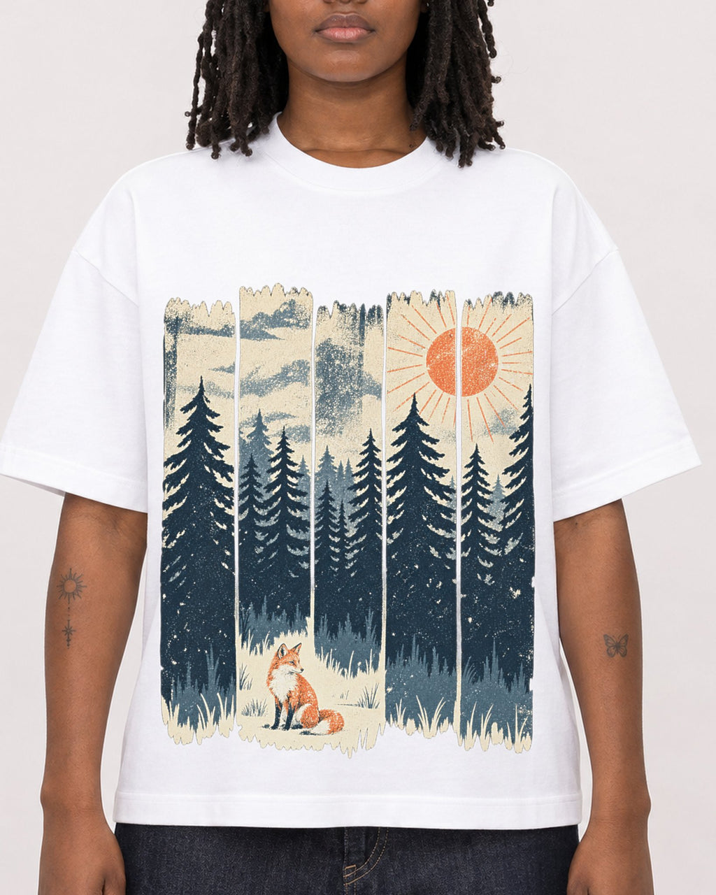 Mockup Boxy Heavyweight Tee White female close-up 24