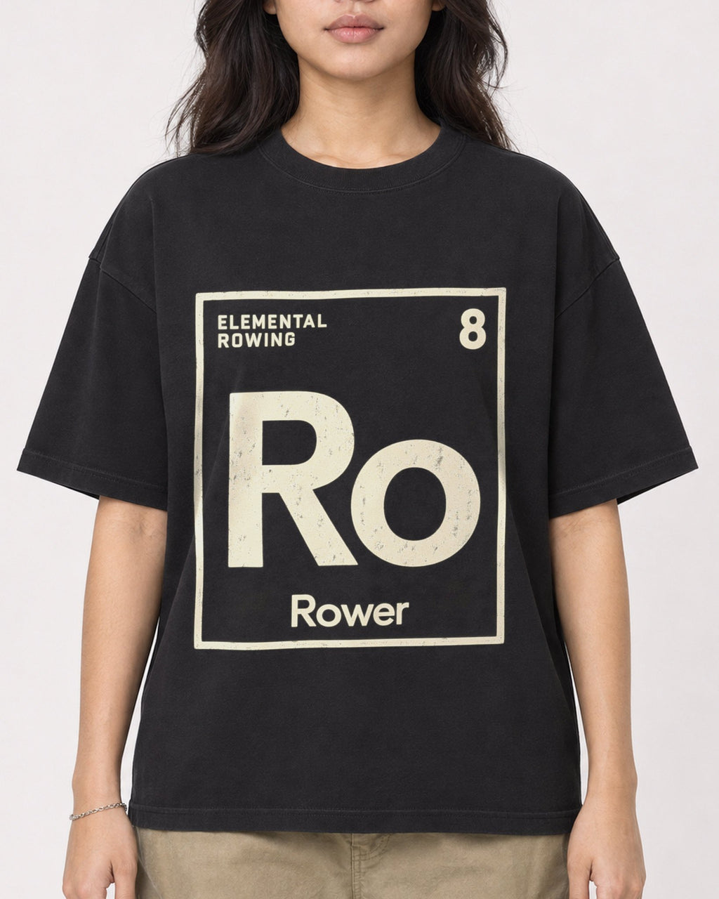 Mockup Boxy Heavyweight Tee Black female close-up 02