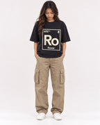 Mockup Boxy Heavyweight Tee Black female full-body 02
