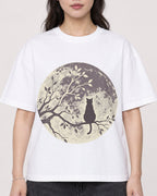 Mockup Boxy Heavyweight Tee White female close-up 03