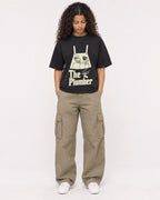 Mockup Boxy Heavyweight Tee Black female full-body 10