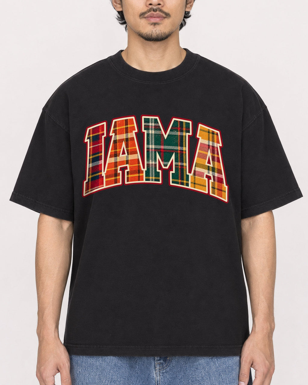 Mockup Boxy Heavyweight Tee Black male close-up 02