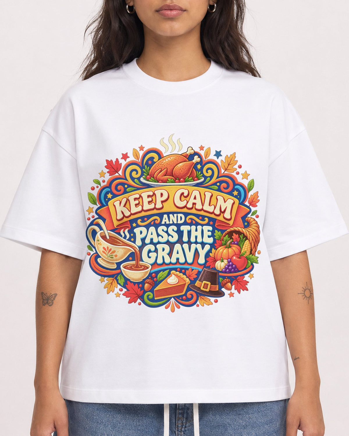 Mockup Boxy Heavyweight Tee White female close-up 06