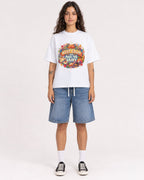 Mockup Boxy Heavyweight Tee White female full-body 06