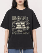 Mockup Boxy Heavyweight Tee Black female close-up 01